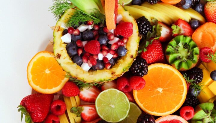 Una variedad de frutas