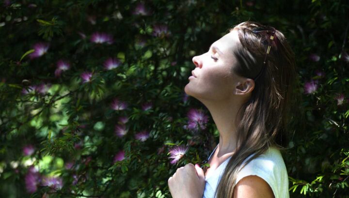 Respiración profunda para controlar la ansiedad -  Photo by VisionPic .net from Pexels